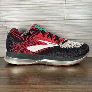 Brooks Women's Shoes - Black, Red, White